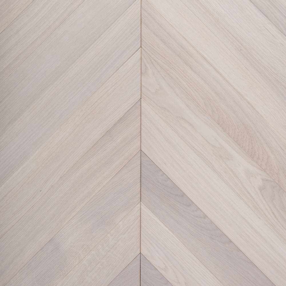 Паркет Елка Французская Lab Arte Chevron Дуб Селект Чегет белый лак 700610х90х153 45°_02